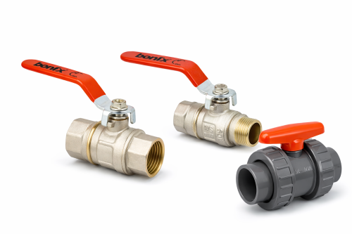 Kogelkranen en schuifafsluiters worden gebruikt voor het afsluiten en regelen van de doorstroming in water- en installatiesystemen. Het assortiment bestaat uit PP, PVC en RVS kogelkranen, waaronder varianten met vlinderhendel, minikogelkranen, hoekstopkranen en aftapkranen. Daarnaast zijn er PVC schuifafsluiters en speciale uitvoeringen zoals beluchterkranen. Deze afsluiters zorgen voor een betrouwbare, lekvrije en eenvoudig te bedienen regeling van leidingen.