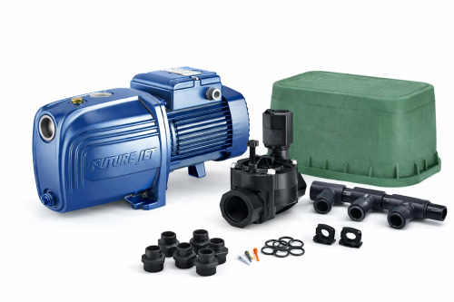 Een beregeningsinstallatie zorgt voor een gecontroleerde en efficiënte waterverdeling binnen tuin- en groenvoorzieningen. Het assortiment bestaat uit centrifugaalpompen voor voldoende druk, magneetkleppen voor automatische regeling en kleppendozen voor een nette en toegankelijke montage. Daarnaast zijn er drukbegrenzers, filterkorven, filters en Y-filters voor bescherming van het systeem, stuurstroomkabels voor aansturing, waterverdelers voor meerdere zones en prefab verdeelkasten voor een overzichtelijke installatie. Samen vormen deze onderdelen een complete en betrouwbare beregeningsoplossing.