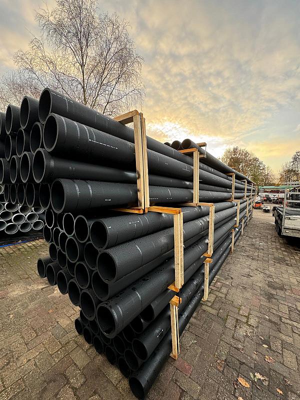 whatsapp image 2025 11 21 at 18.30.18